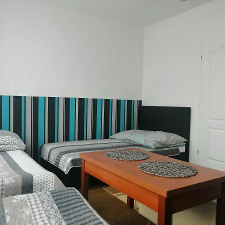 Dom Do Wynajecia Blekitna Panorama Nyaraló Sarbinowo