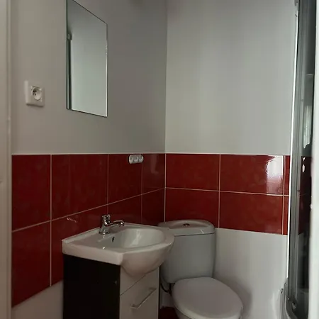 Dom Do Wynajecia Blekitna Panorama סרבינובו
